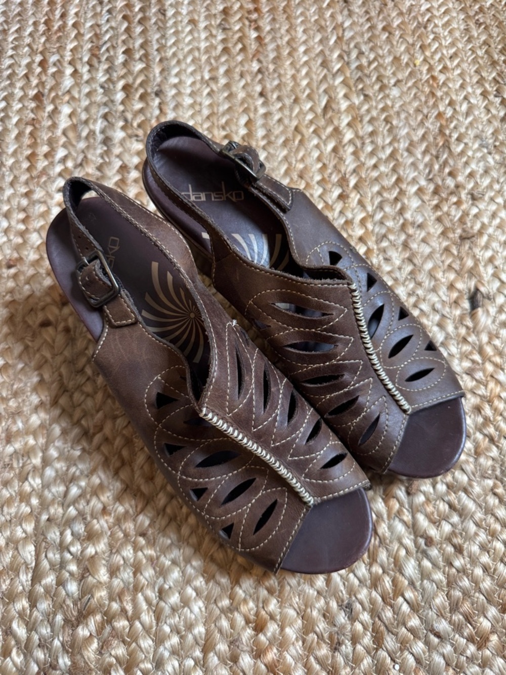 Dansko 41 Brown Rowena Slingback Sandals Dark Brown Wool Heel - Picture 2 of 7